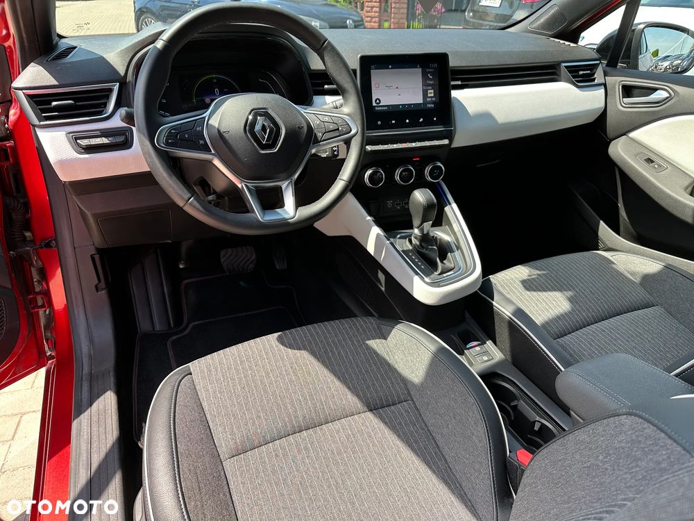 Renault Clio - 7