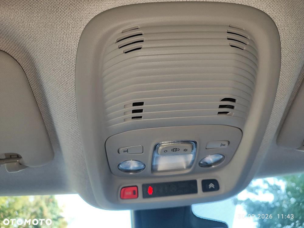 Citroën C3 Aircross 1.2 PureTech GPF Shine S&S EAT6 - 24