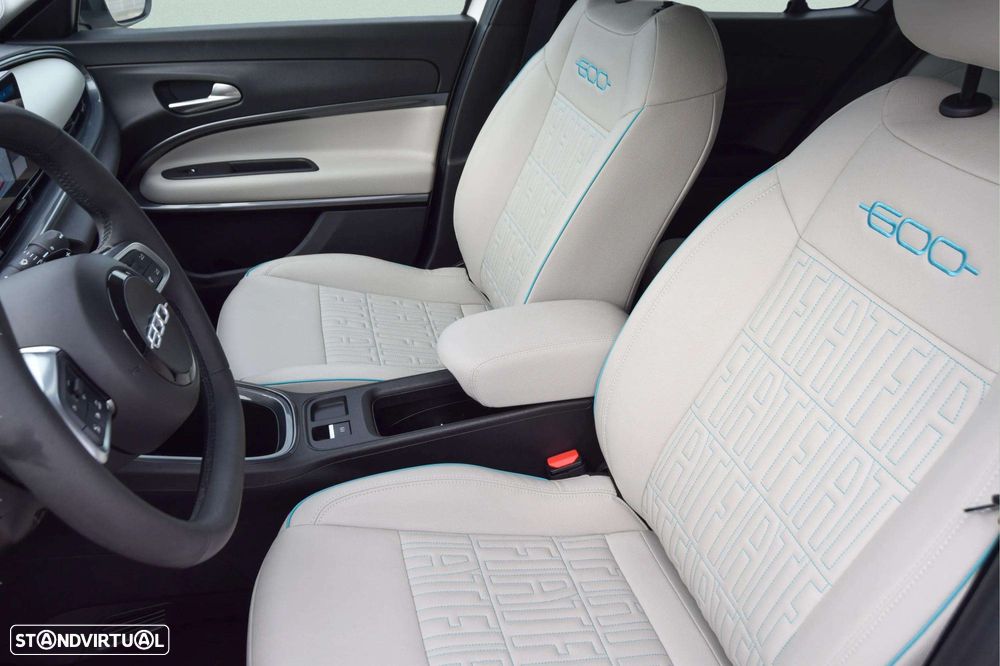 Fiat 600 1.2 Hybrid La Prima - 13