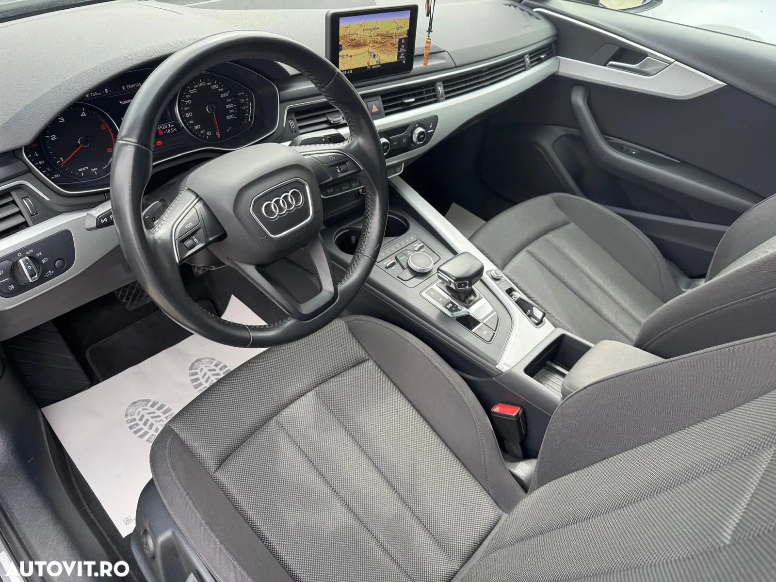Audi A4 Avant 2.0 TDI S tronic design - 9