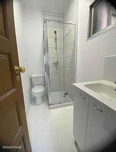 T0 mobiliado em Oliveira do Douro - Contas inclusas - Grande imagem: 4/4