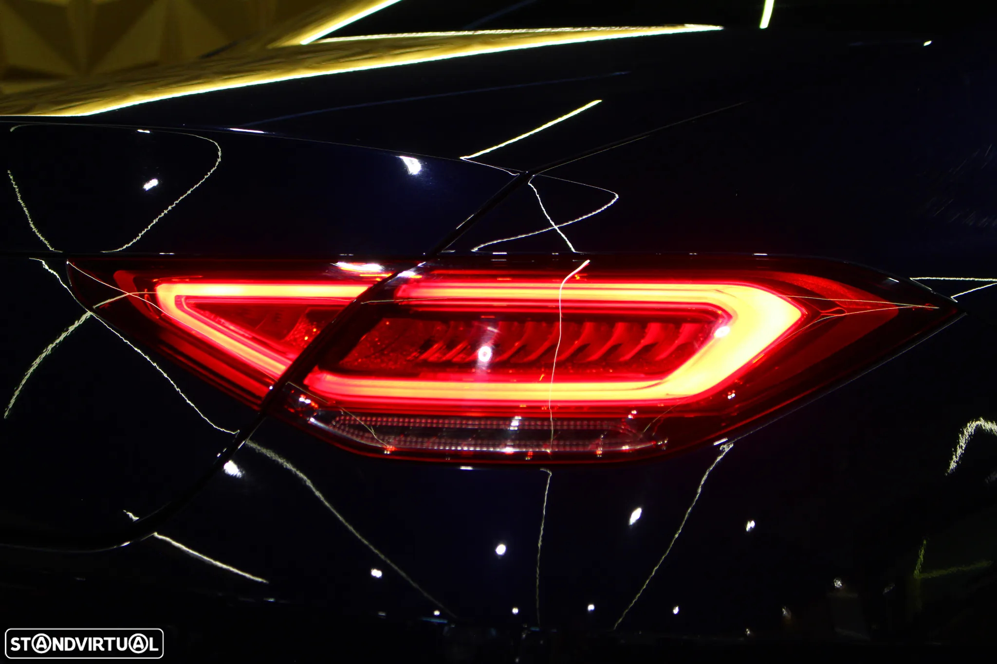 Mercedes-Benz CLS 300 d - 6