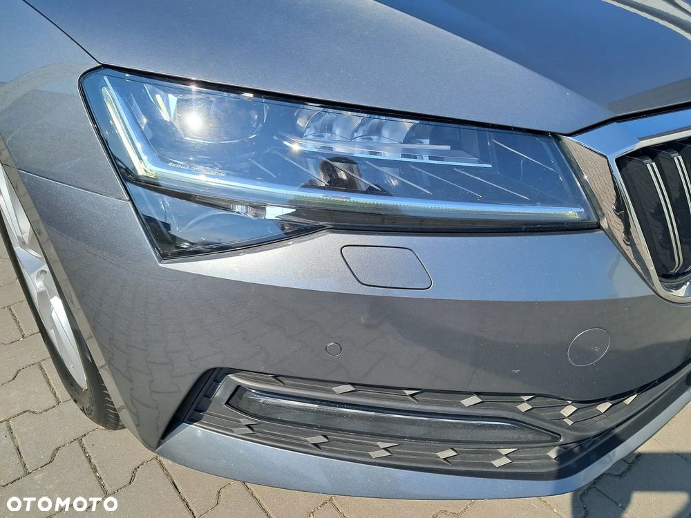 Skoda Superb 2.0 TDI SCR Ambition DSG - 34