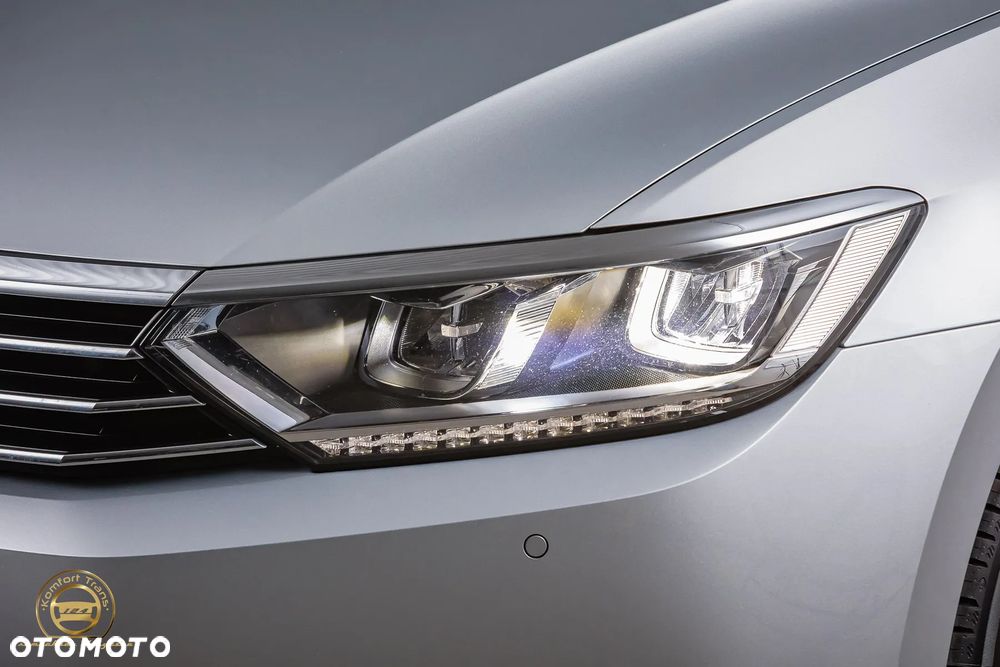 Volkswagen Passat 2.0 TDI BMT Comfortline - 12