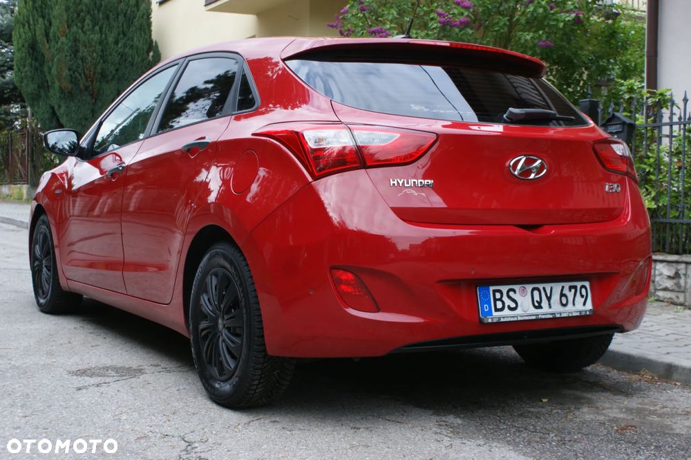 Hyundai i30 1.4 Intro Edition - 15