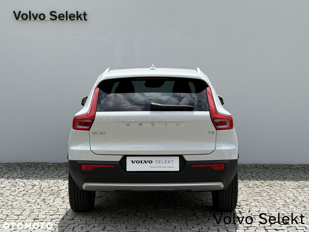 Volvo XC 40 - 8