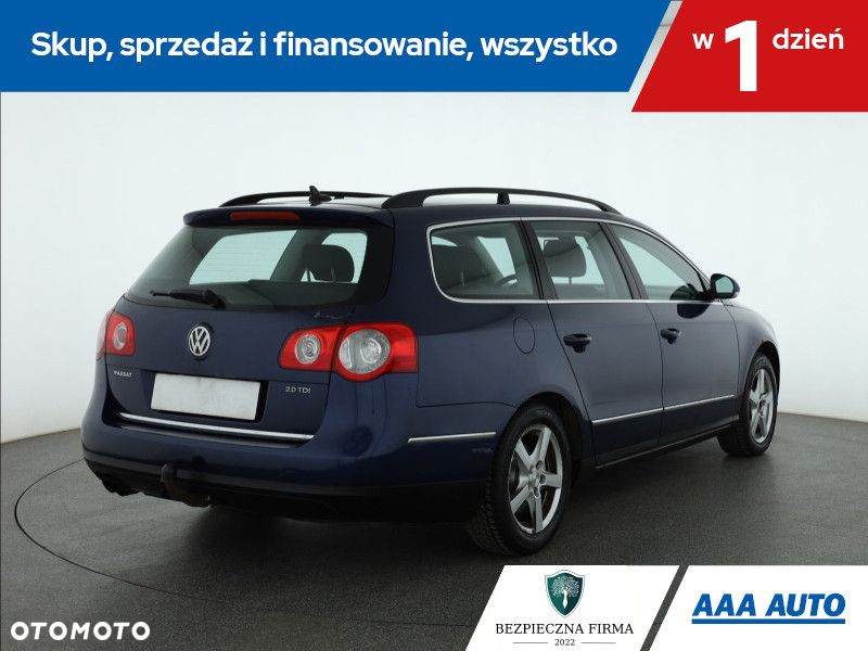 Volkswagen Passat - 6