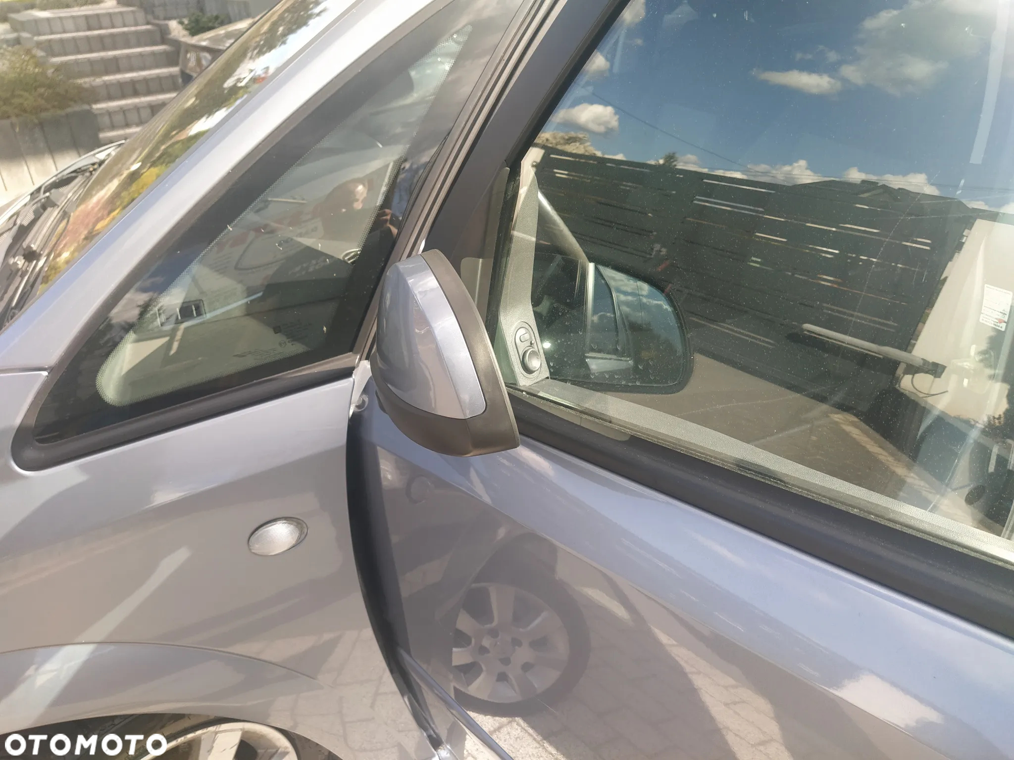 Opel Meriva 1.6 16V Easytronic (Essentia) - 16