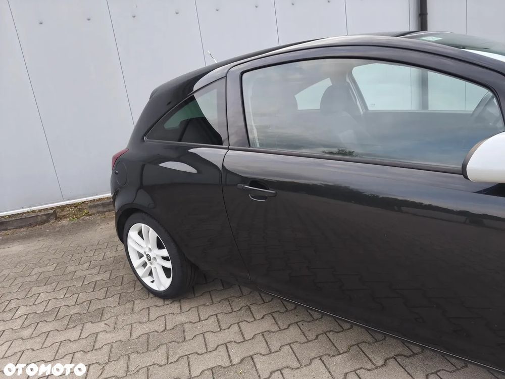 Opel Corsa 1.4 16V Color Edition - 14