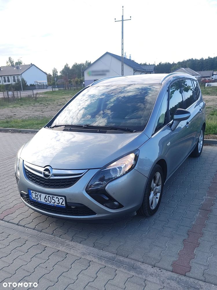 Opel Zafira - 2