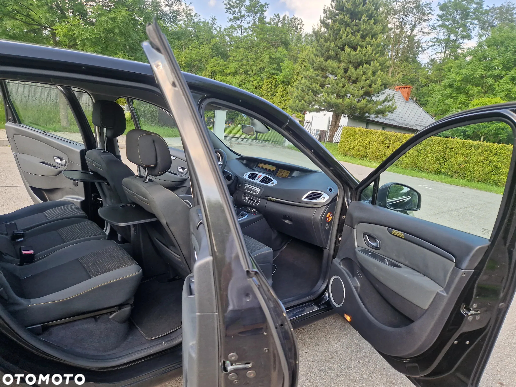 Renault Scenic 1.4 16V TCE Expression - 24