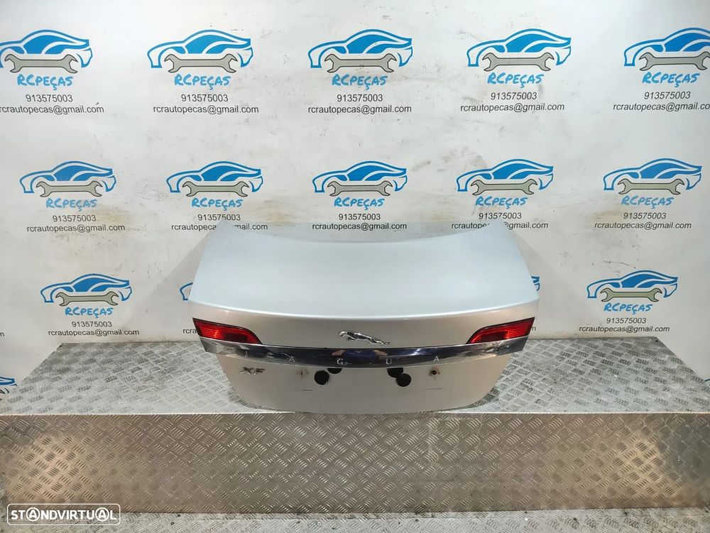 Mala Jaguar XF X250 Pre-Facelift com Câmara - Tampa mala - 2