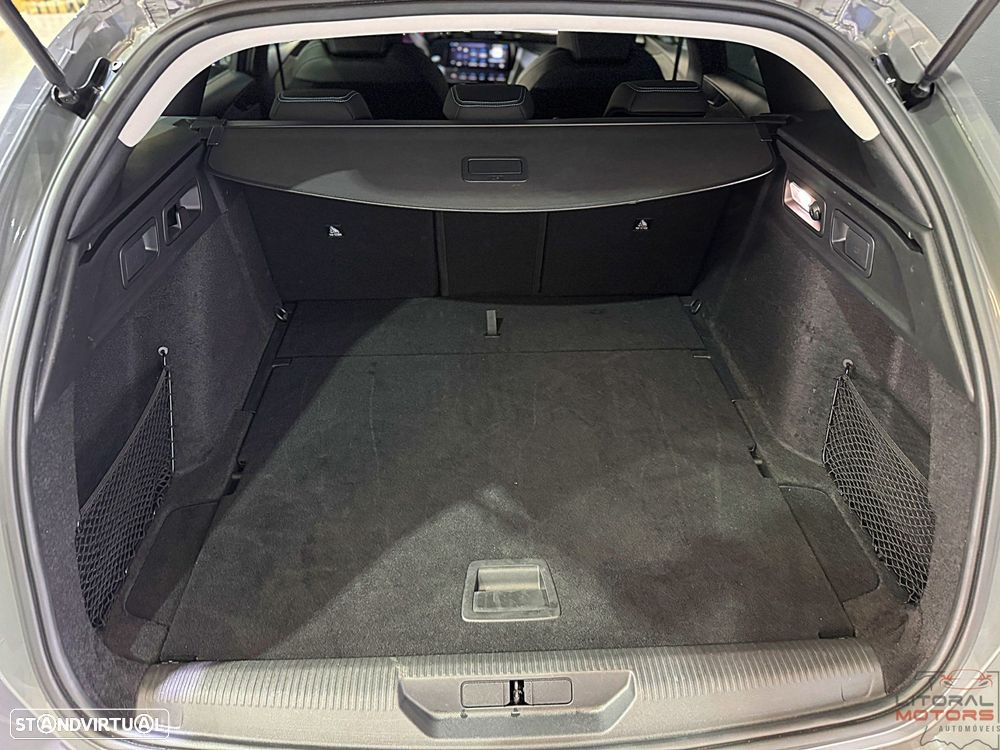 Peugeot 308 SW 1.2 PureTech Allure - 11