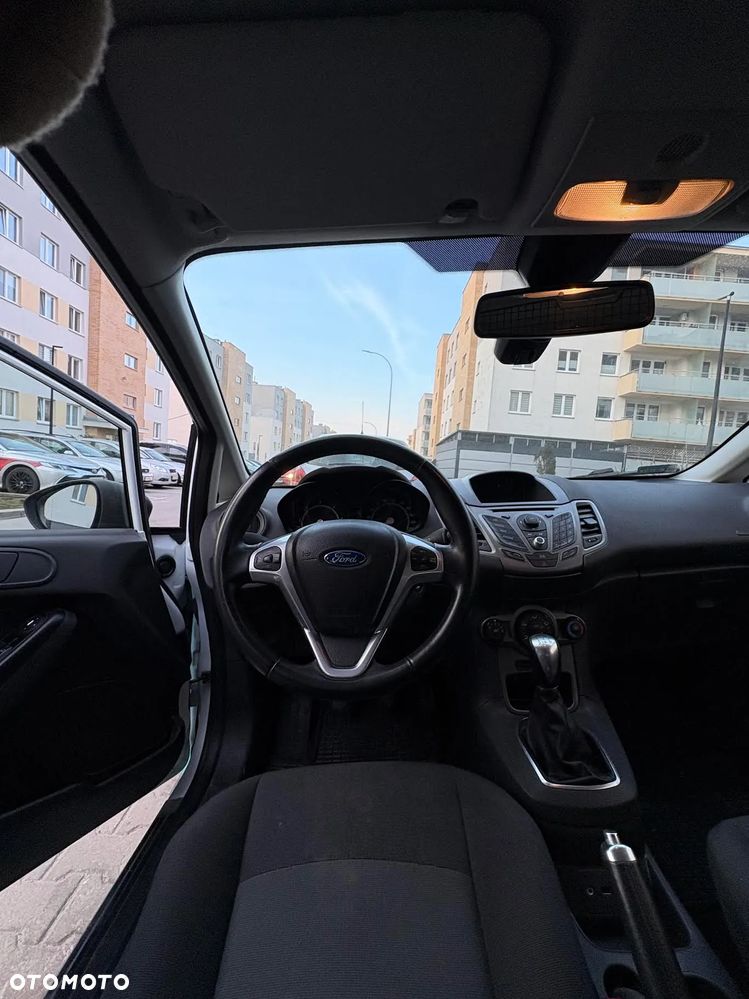 Ford Fiesta - 11