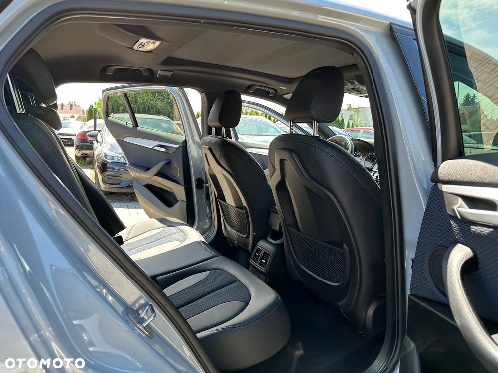 BMW X2 - 25