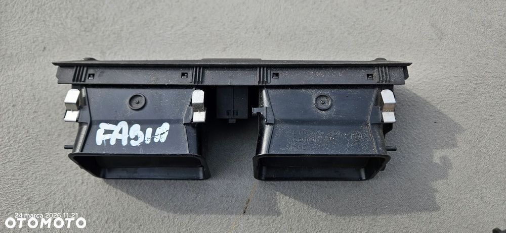 Kratka kratki nawiewu środkowe włącznik awaryjnych Skoda Fabia I 6Y0820951 - 2