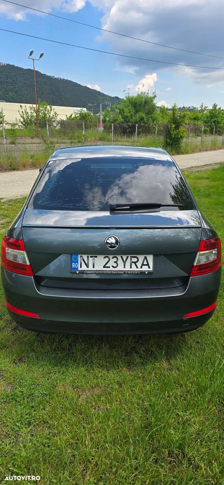 Skoda Octavia 2.0 TDI Style - 5