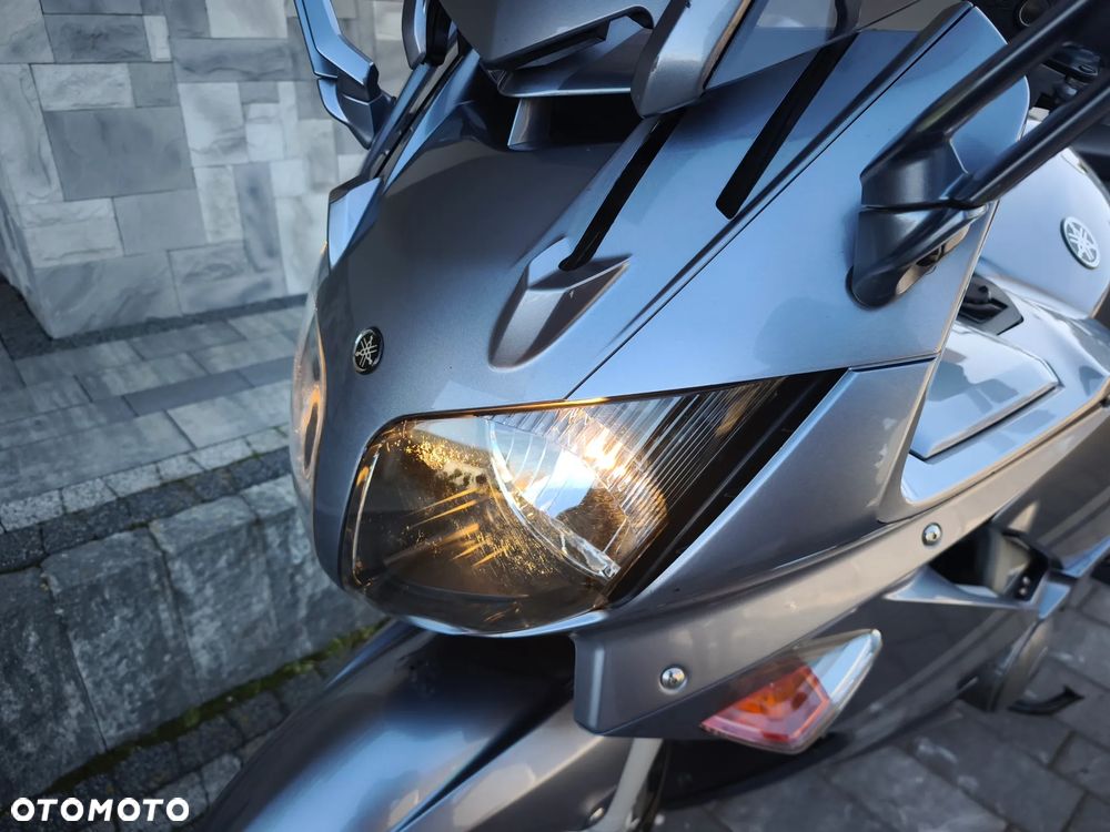 Yamaha FJR - 5