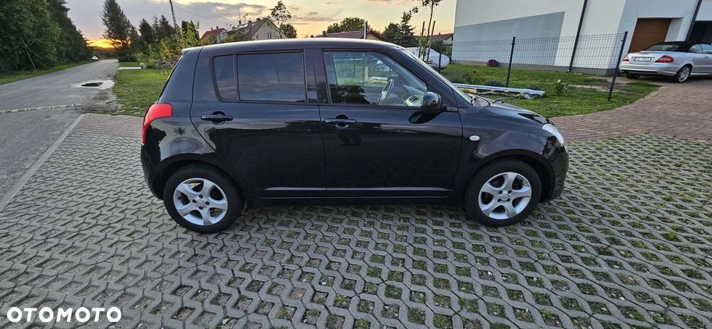 Suzuki Swift 1.3 Comfort - 4