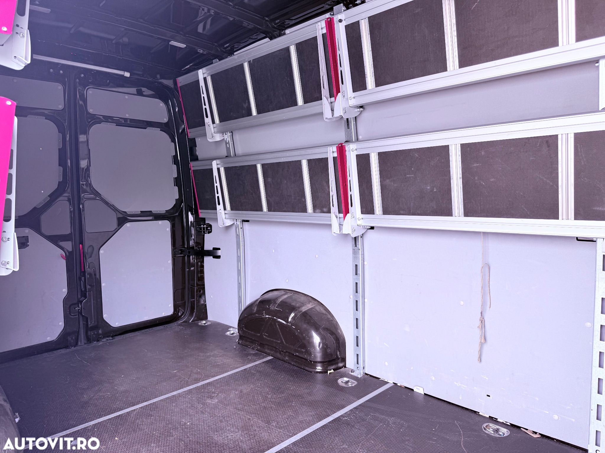 Volkswagen Crafter 3.5 CD Sasiu L3 FWD 103kW - 31