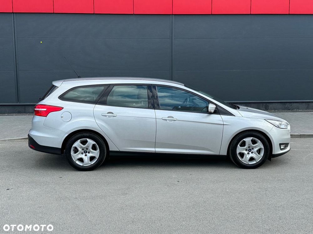 Ford Focus SW 1.5 TDCi Titanium - 11