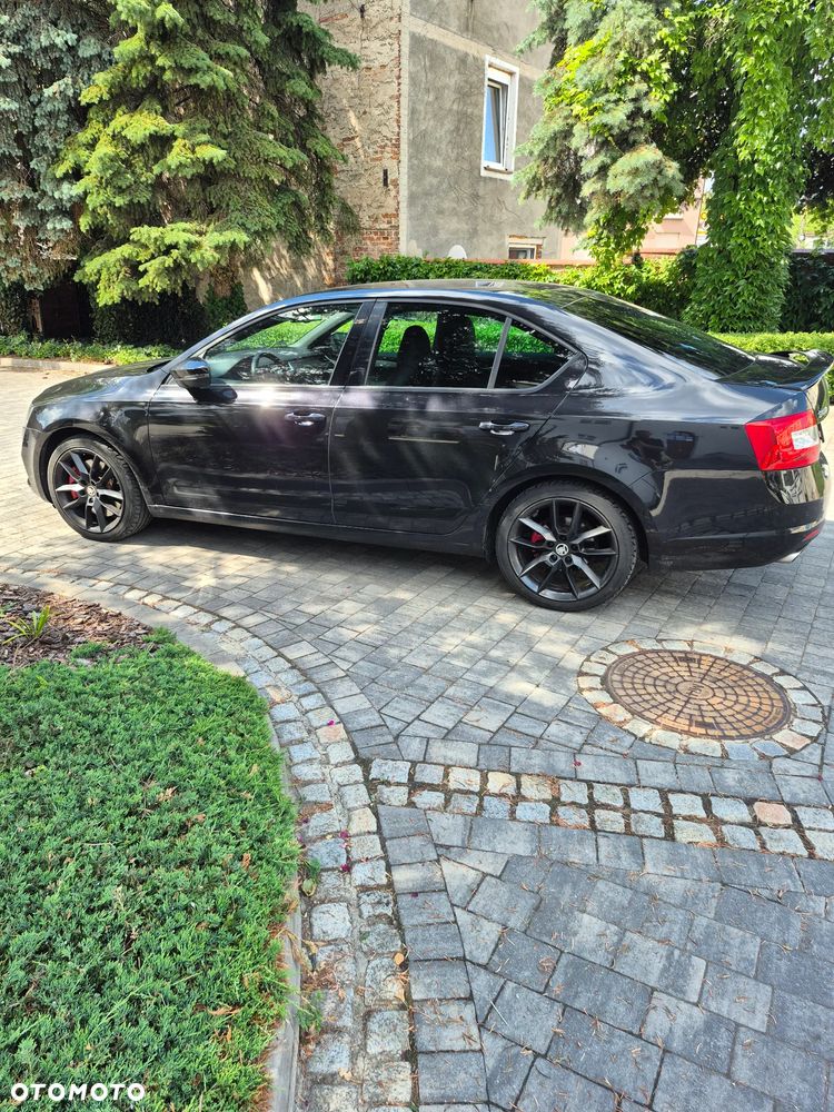 Skoda Octavia 2.0 TSI RS - 1