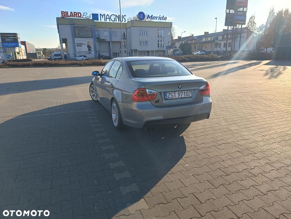 BMW Seria 3 325i - 6