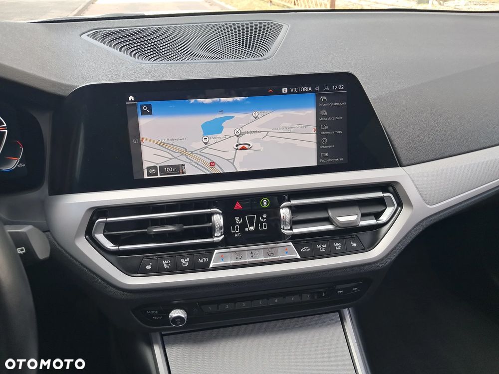 BMW Seria 3 318d Edition Luxury Line Purity - 19