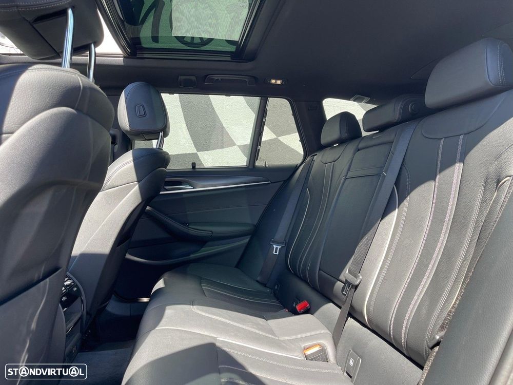 BMW 520 e Pack M - 9