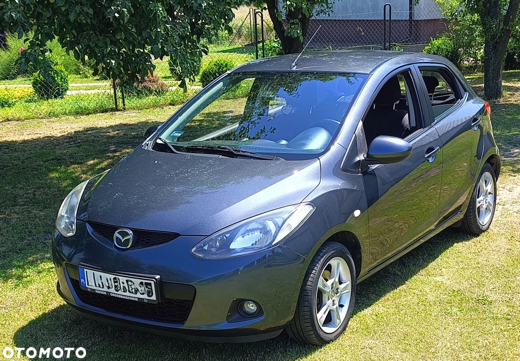 Mazda 2 - 1
