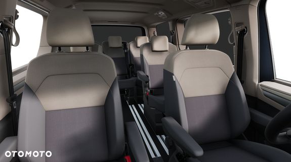 Volkswagen Multivan - 8