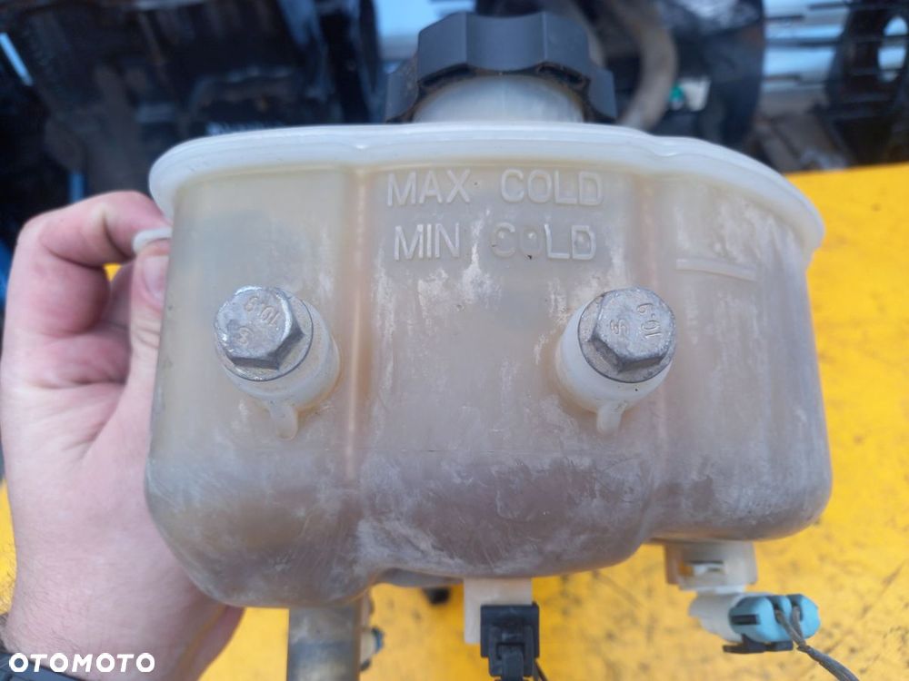 Zbiorniczek wyrównawczy płynu chłodzącego 7L John Deere 7280R - 5