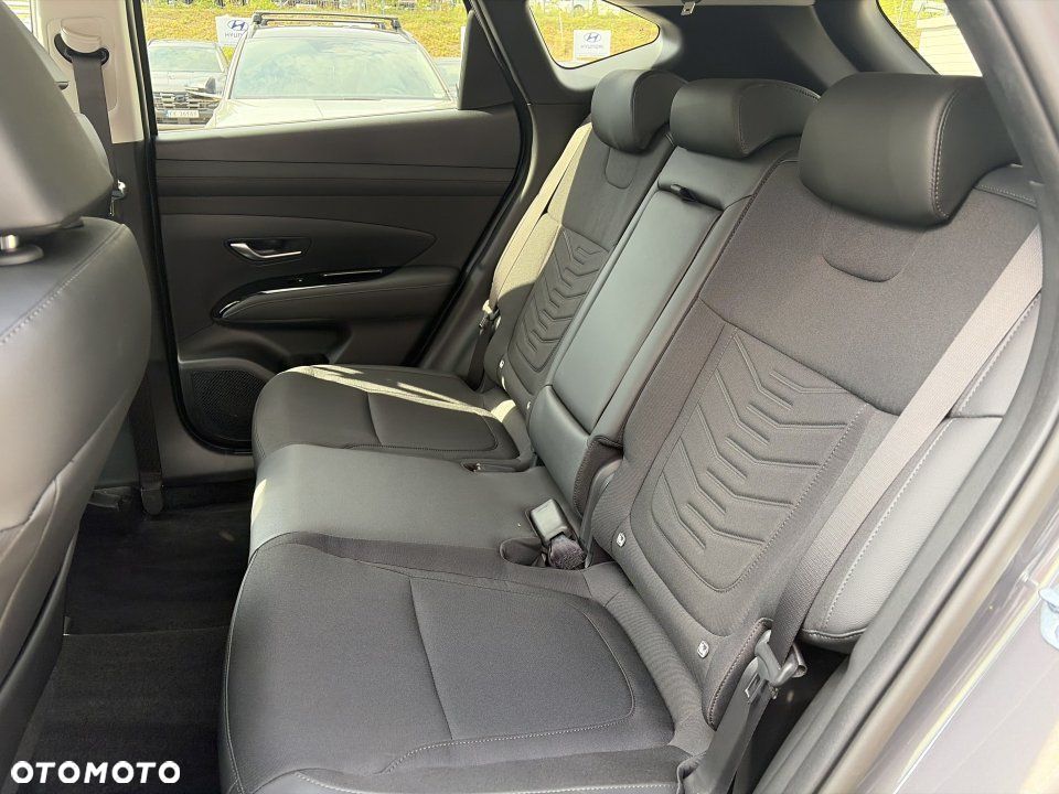 Hyundai Tucson - 12