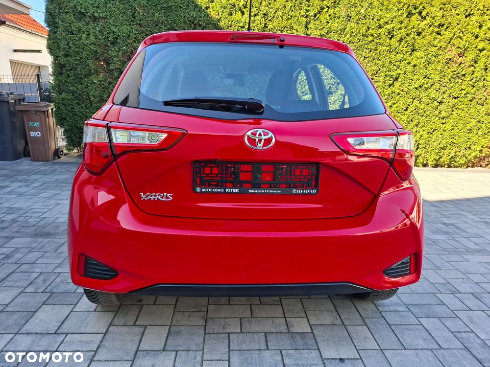 Toyota Yaris - 8
