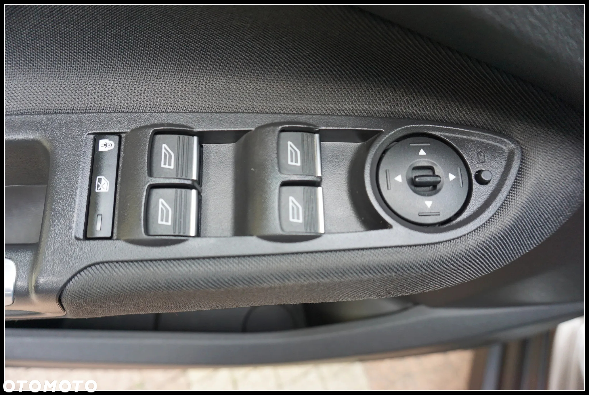 Ford C-MAX 2.0 TDCi Start-Stop-System Titanium - 16