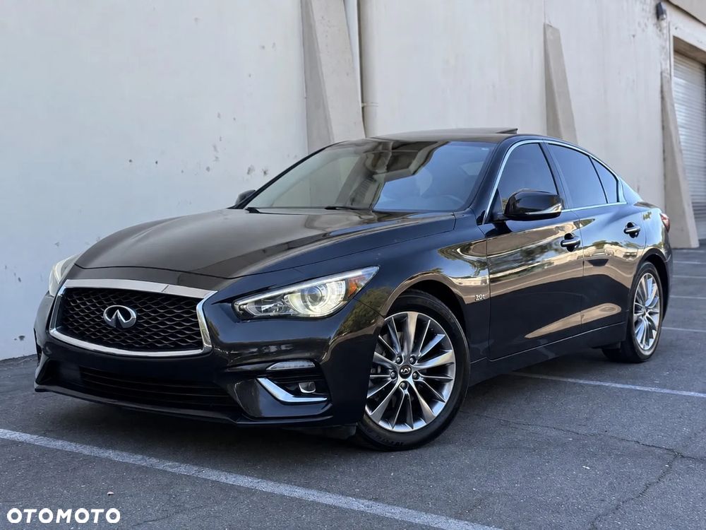 Infiniti Q50 - 1