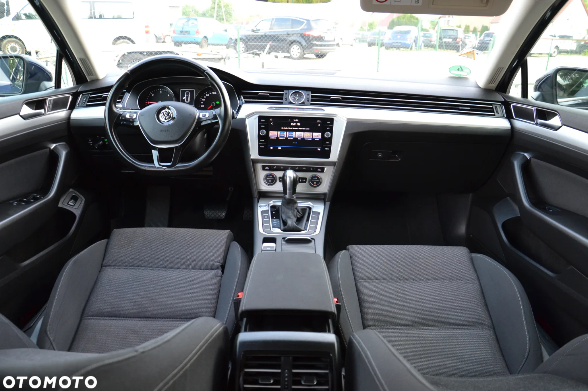 Volkswagen Passat Variant 2.0 TDI DSG (BlueMotion Technology) Comfortline - 21