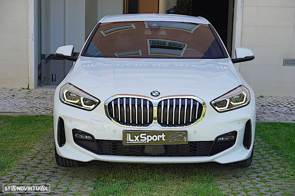 BMW 116 d Pack Desportivo M - 7