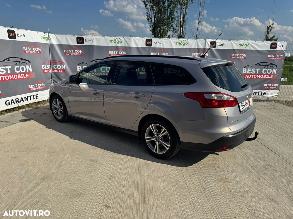Ford Focus 1.6 TDCI DPF Start-Stopp-System Titanium - 8