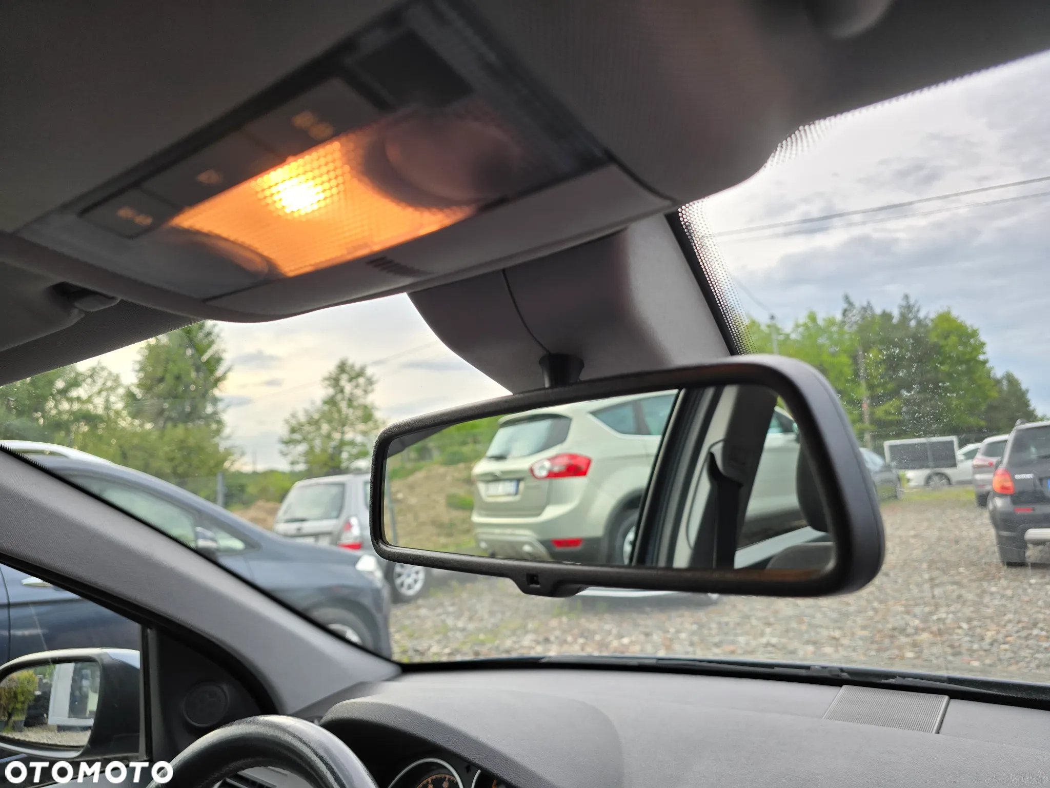 Opel Astra 1.6 Caravan Sport - 28