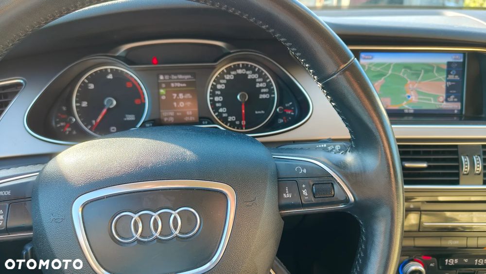 Audi A4 Avant 2.0 TDI DPF multitronic S line Sportpaket - 37