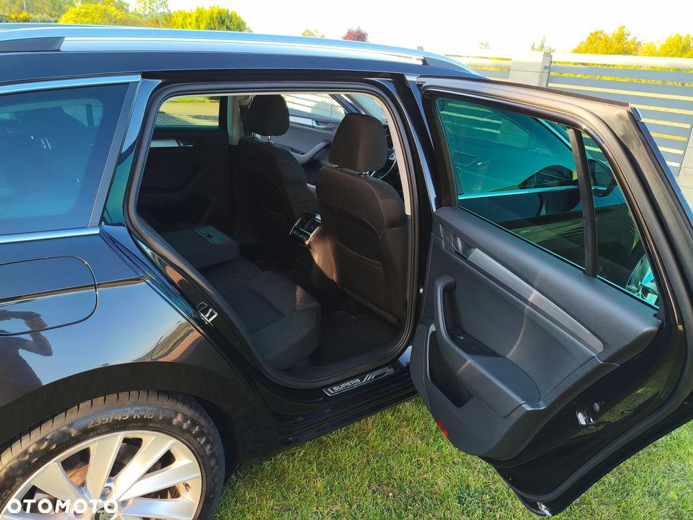 Skoda Superb - 24