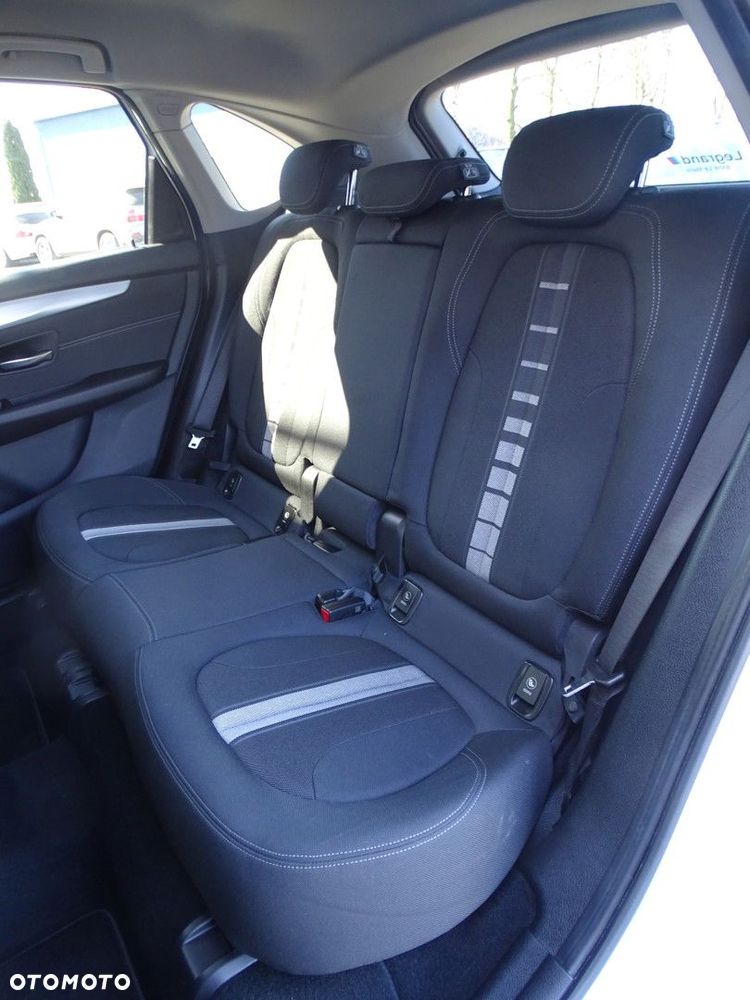 BMW Seria 2 - 13
