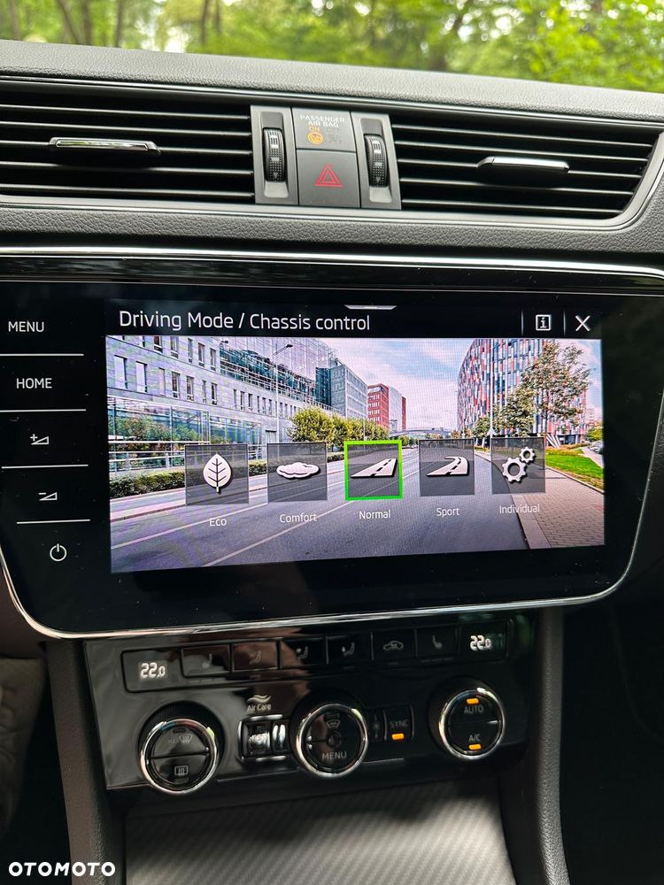 Skoda Superb 2.0 TDI 4x4 DSG Sportline - 20