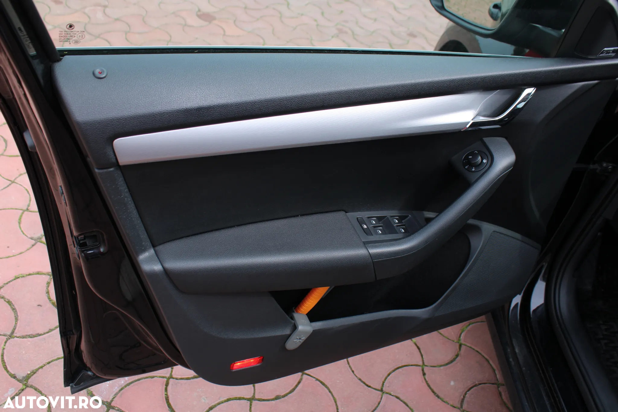 Skoda Octavia 1.4 TSI ELEGANCE DSG - 23