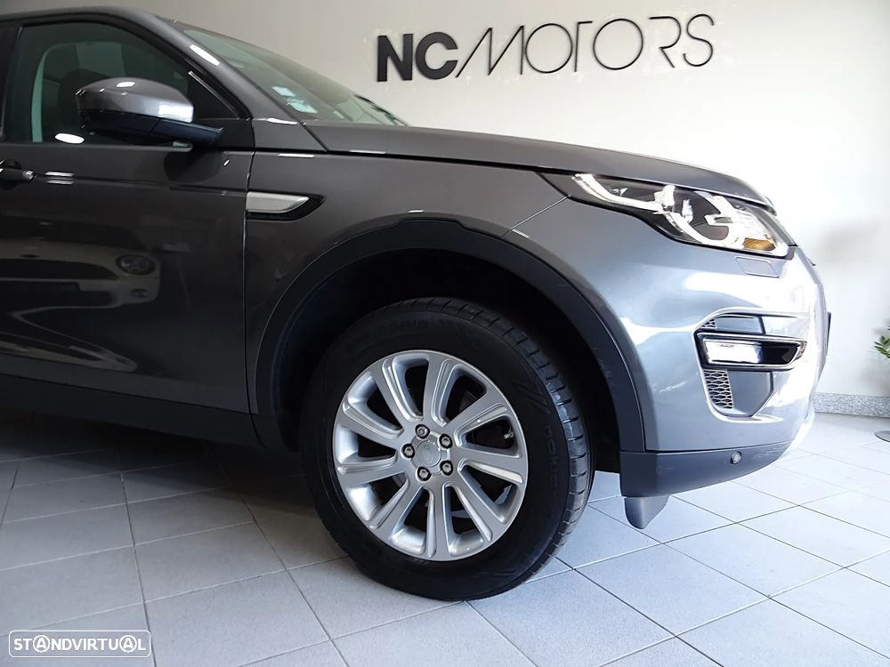 Land Rover Discovery Sport TD4 Aut. Sky View - 3