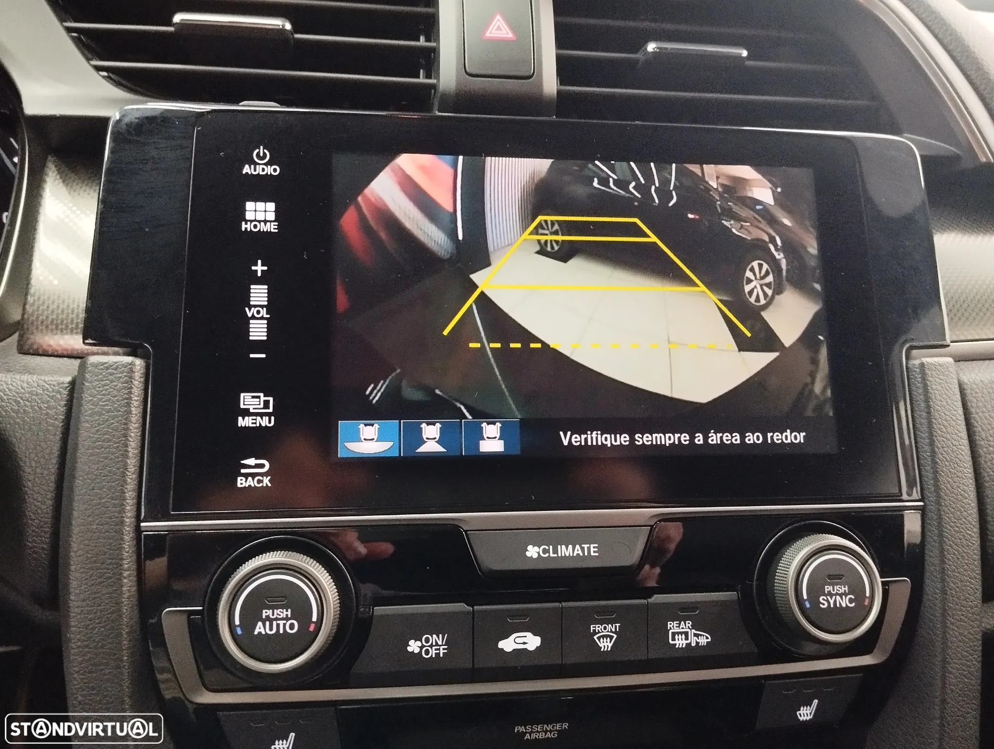 Honda Civic 1.0 i-VTEC Elegance CVT Navi - 30
