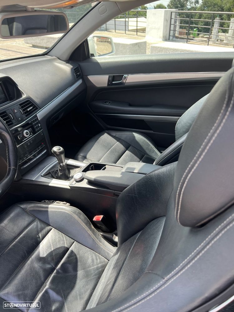 Mercedes-Benz E 220 - 11