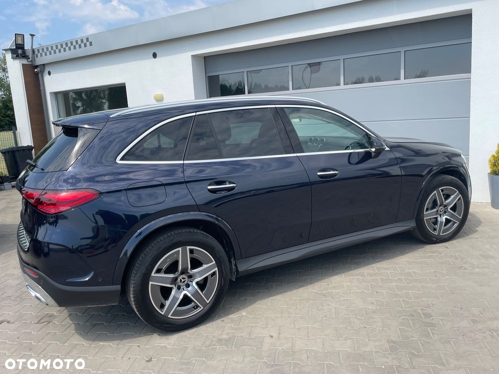 Mercedes-Benz GLC 220 d 4Matic 9G-TRONIC AMG Line Advanced - 3