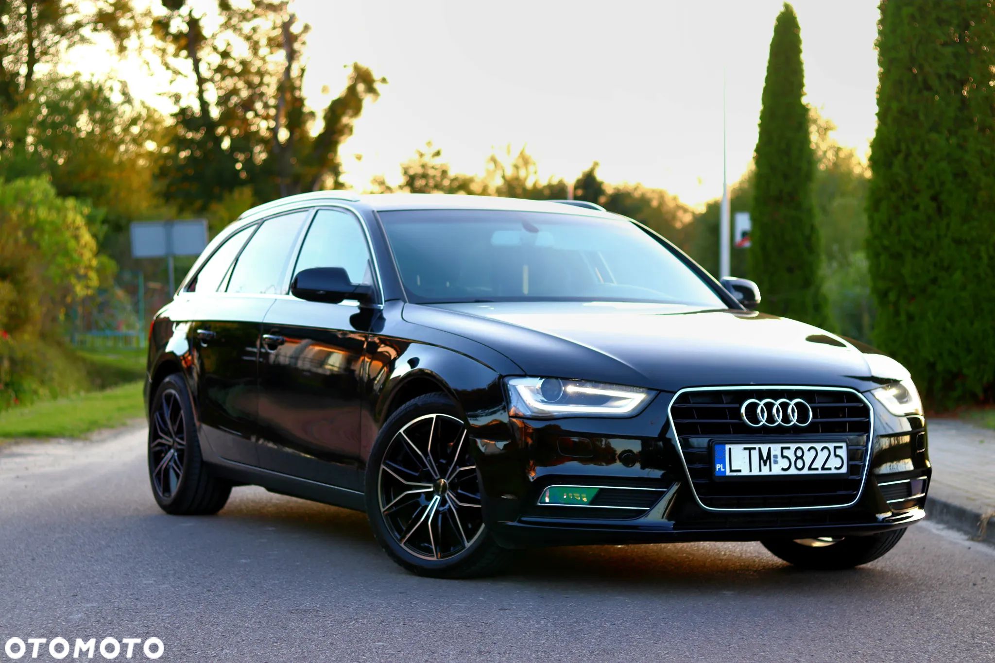 Audi A4 Avant 2.0 TDI DPF Ambiente - 1